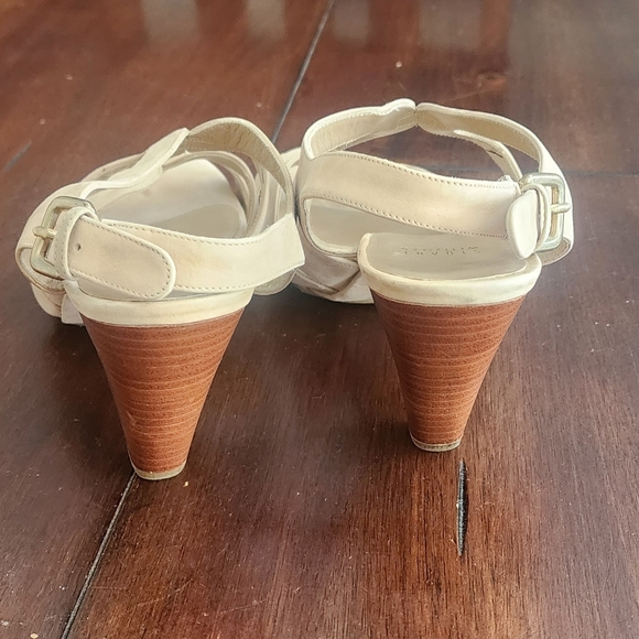 Stuart Weitzman Cream Nubuck Leather Caged Sandals With Wooden Heels Sz 8.5 M - Picture 4 of 7